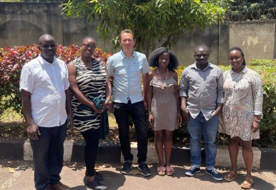 Team Join For Water in Oeganda